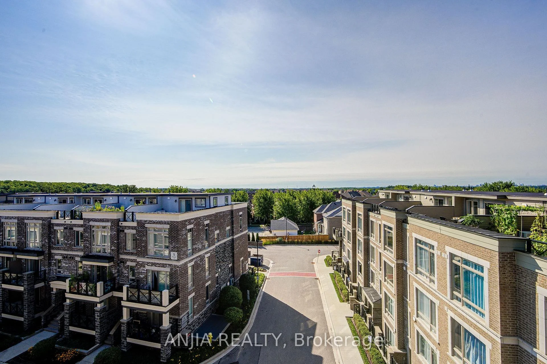 Photo 83 of 369 Mullen Drive, Vaughan, Brownridge — HOMEH
