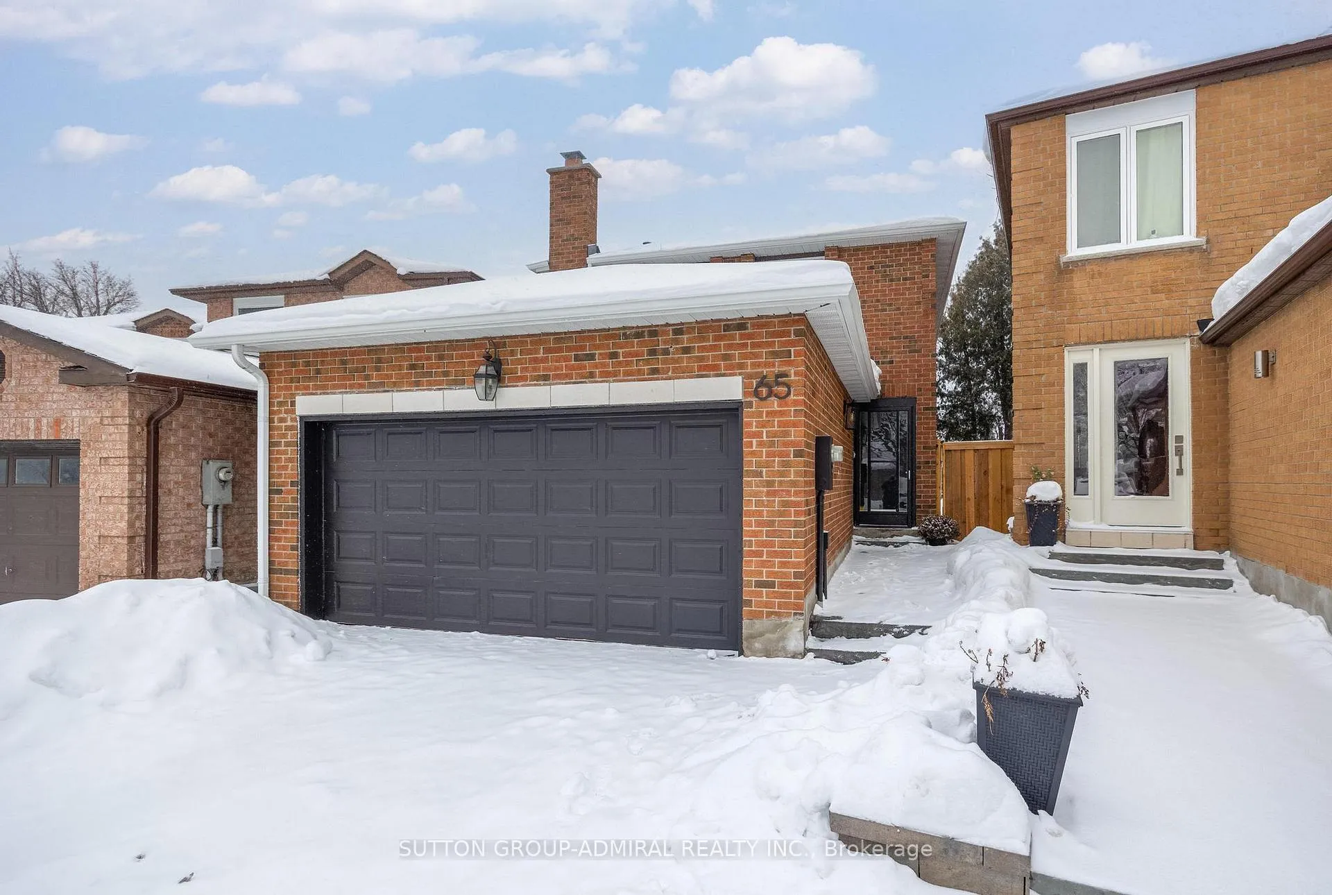 Photo 2 of 65 Patrice Crescent, Vaughan, Crestwood-Springfarm-Yorkhill — HOMEH