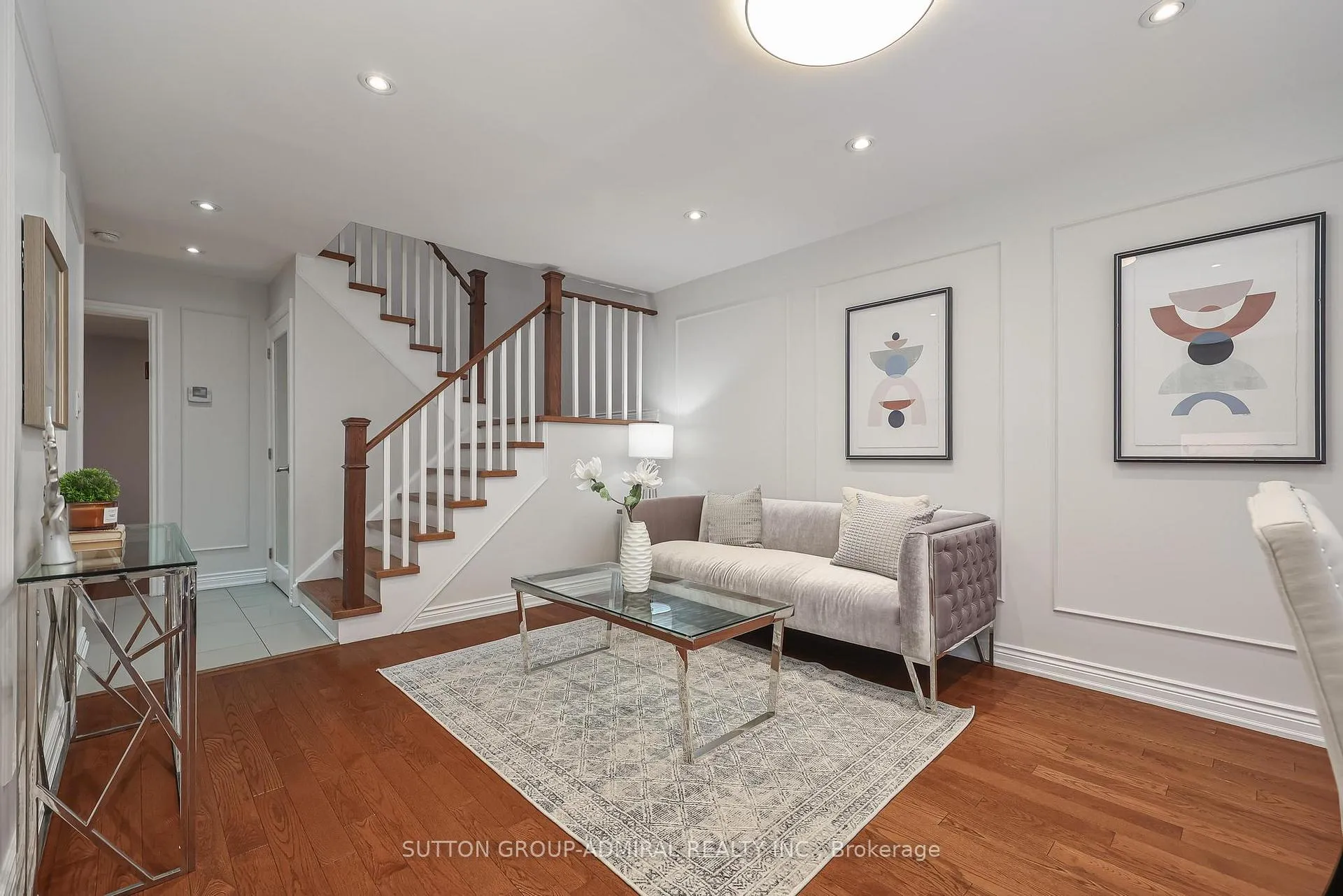 Photo 14 of 65 Patrice Crescent, Vaughan, Crestwood-Springfarm-Yorkhill — HOMEH