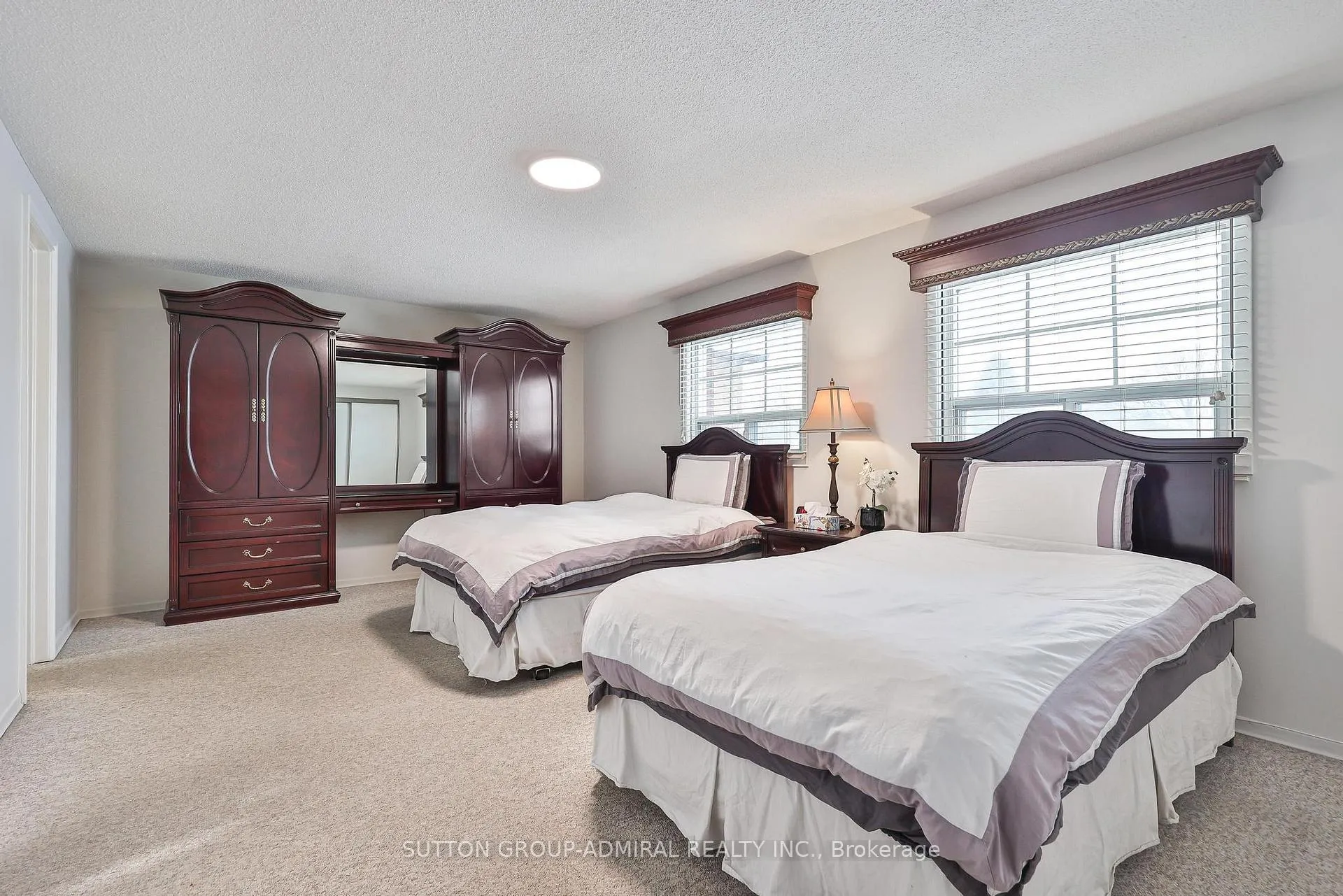 Photo 21 of 65 Patrice Crescent, Vaughan, Crestwood-Springfarm-Yorkhill — HOMEH