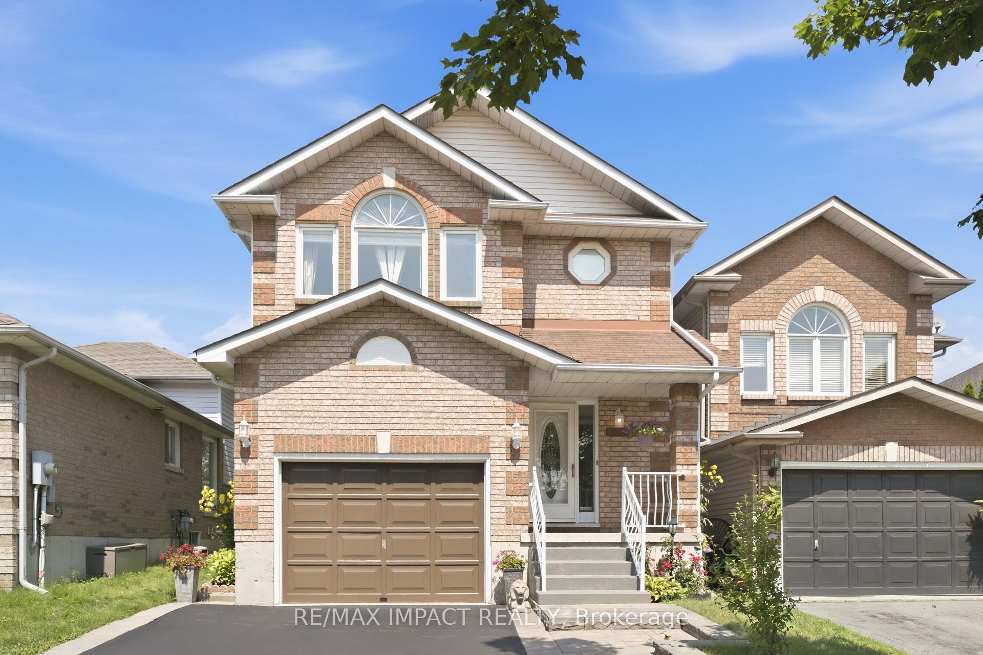 Photo 1 of 106 Mcfeeters Crescent, Clarington, Bowmanville — HOMEH
