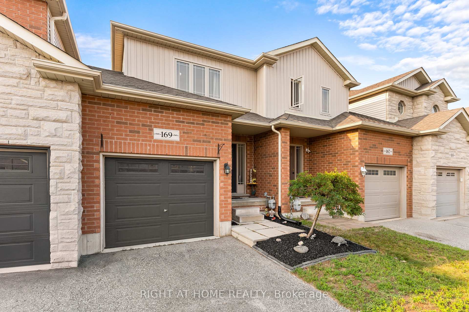Photo 1 of 169 Banting Crescent, Essa, Angus — HOMEH