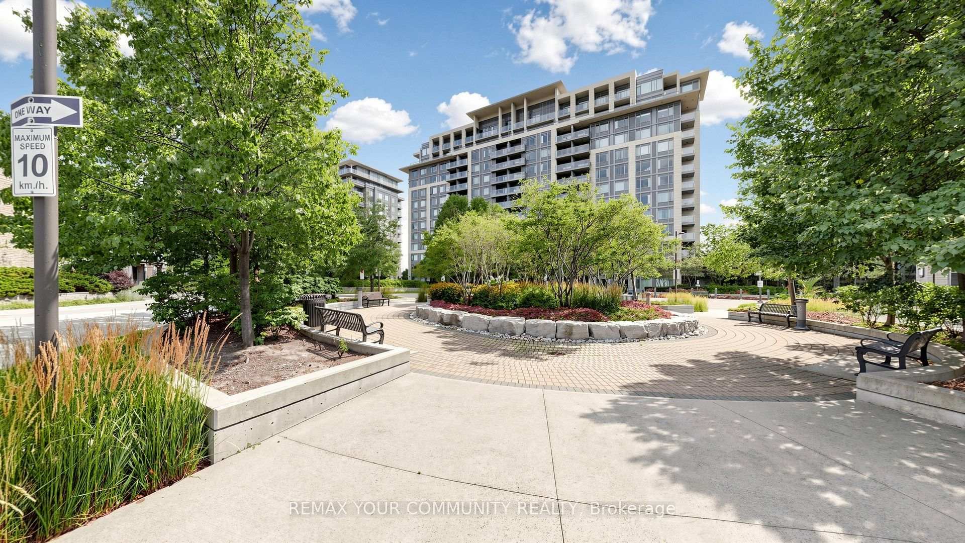 Photo 2 of Unit 215, 273 South Park Road, Markham, Commerce Valley — HOMEH