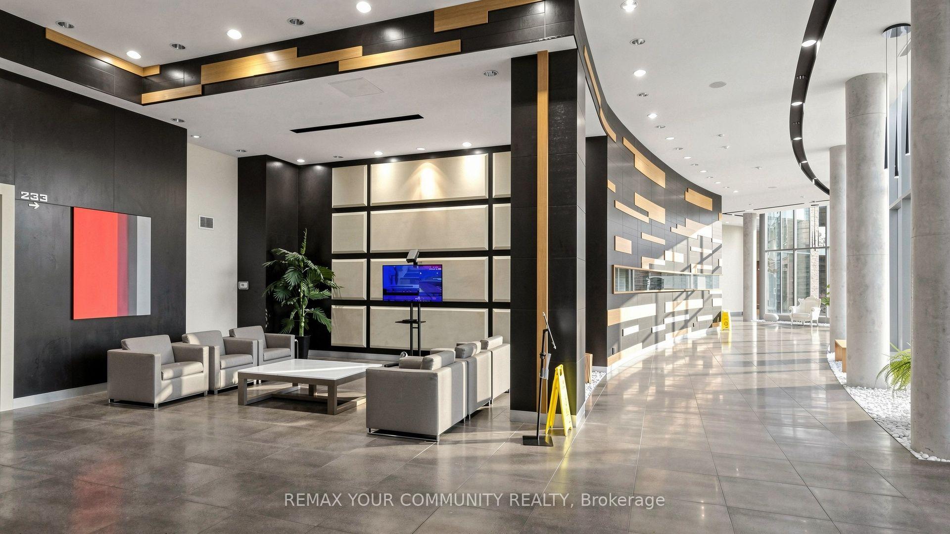 Photo 4 of Unit 215, 273 South Park Road, Markham, Commerce Valley — HOMEH