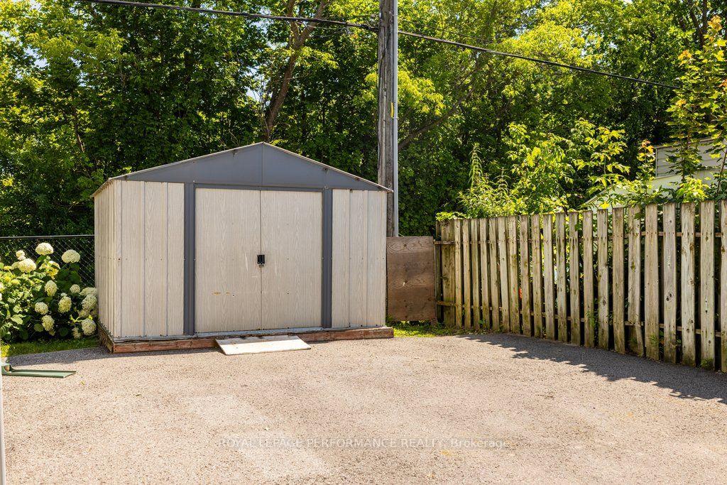 Photo 49 of 16 Eastgate Avenue, Ottawa, Bellwood - Industrial Park — HOMEH
