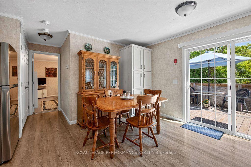 Photo 22 of 16 Eastgate Avenue, Ottawa, Bellwood - Industrial Park — HOMEH