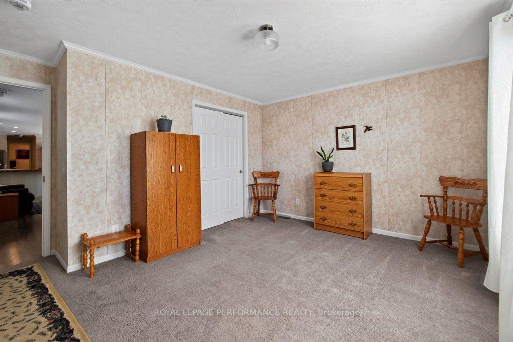 Photo 27 of 16 Eastgate Avenue, Ottawa, Bellwood - Industrial Park — HOMEH
