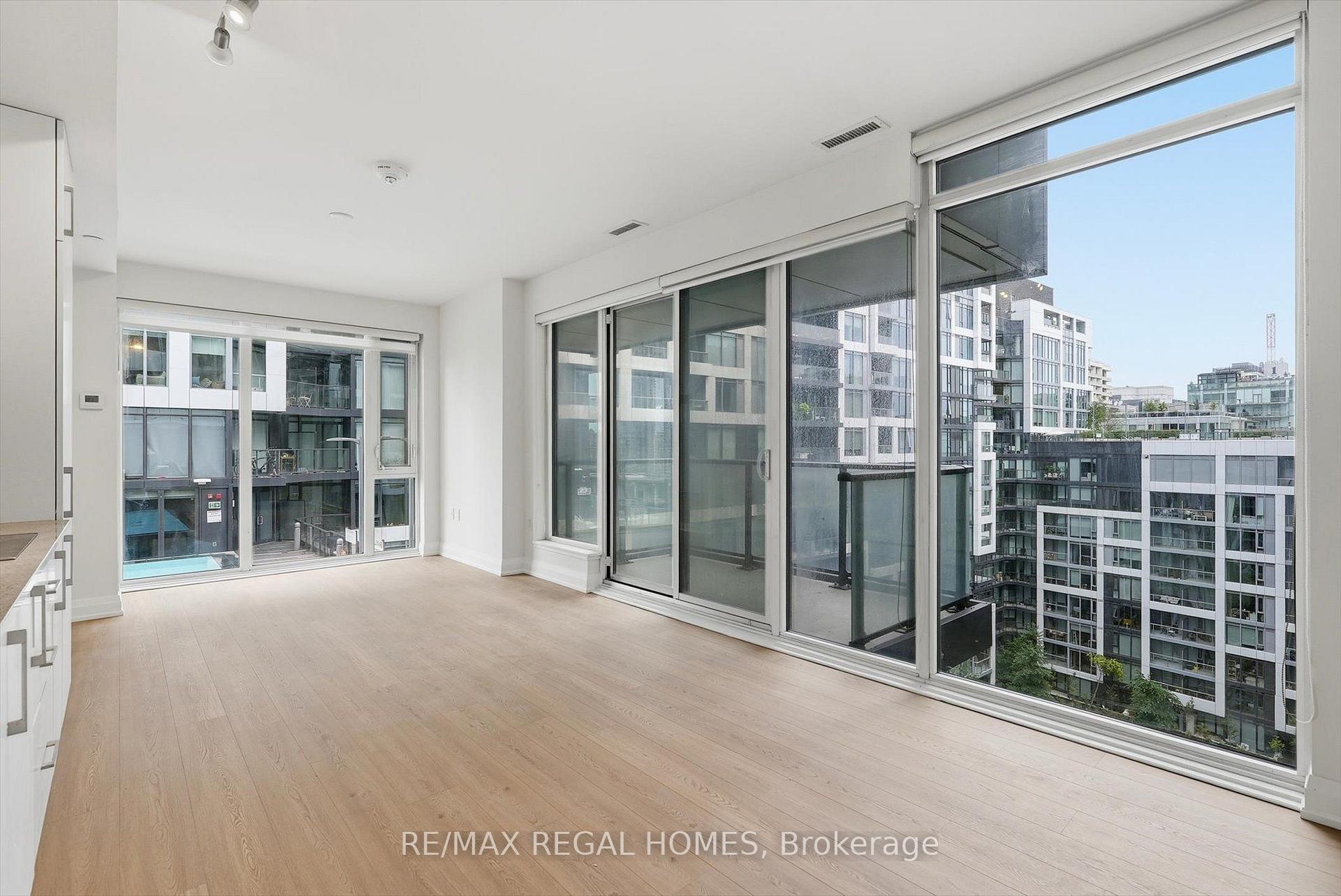 Photo 4 of Unit 1008E, 576 Front Street W, Toronto, Waterfront Communities — HOMEH