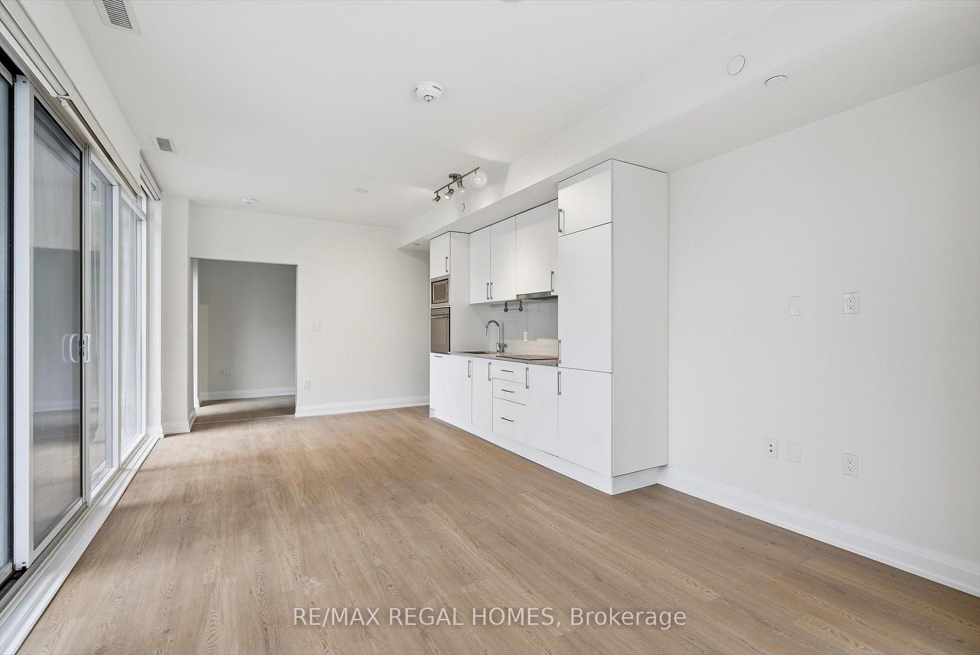 Photo 6 of Unit 1008E, 576 Front Street W, Toronto, Waterfront Communities — HOMEH
