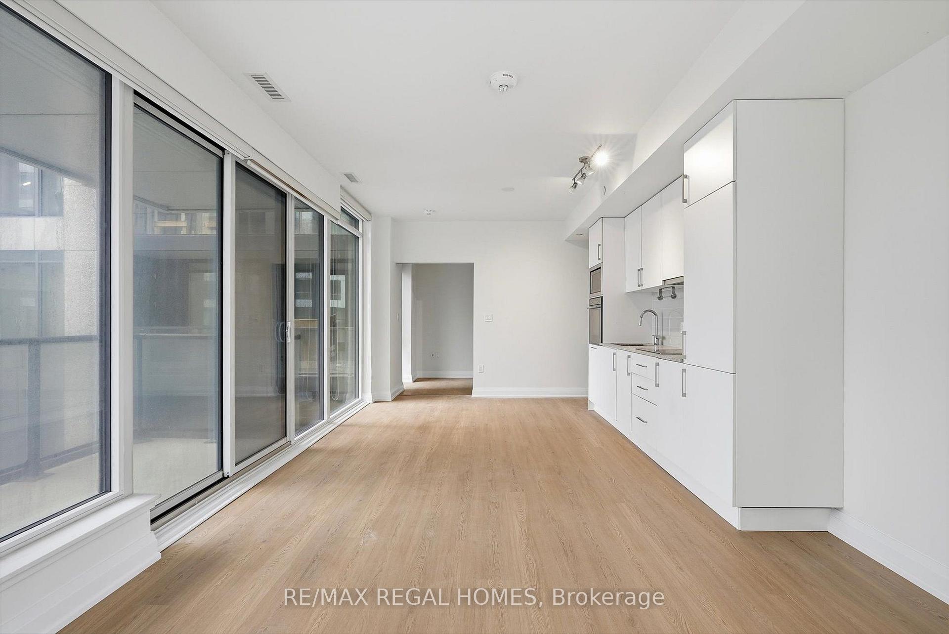 Photo 7 of Unit 1008E, 576 Front Street W, Toronto, Waterfront Communities — HOMEH