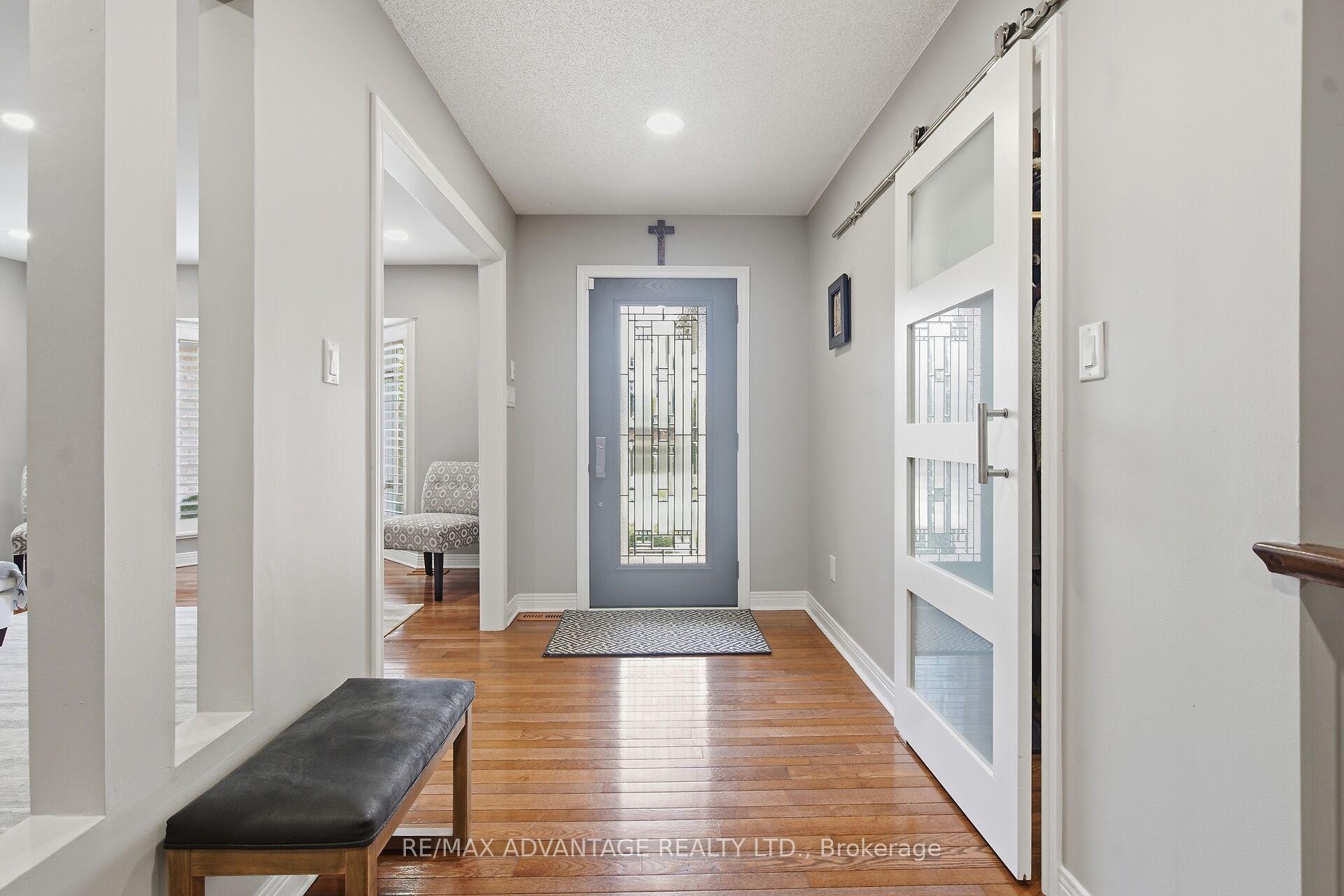 Photo 4 of 28 Wynfield Lane, Middlesex Centre, Melrose — HOMEH