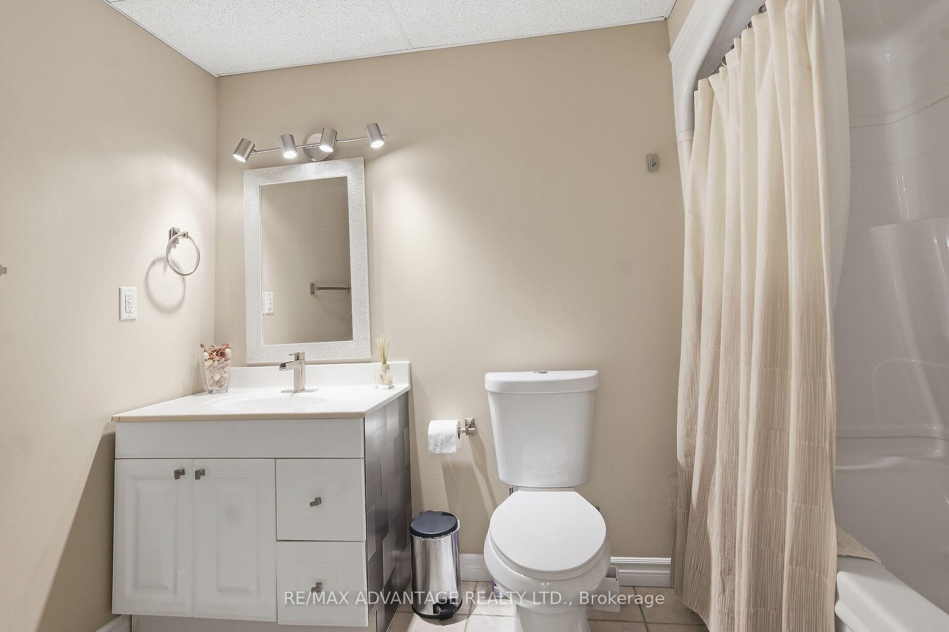 Photo 33 of 28 Wynfield Lane, Middlesex Centre, Melrose — HOMEH