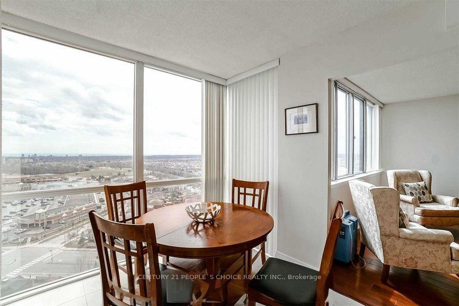 Photo 13 of Unit 2010, 350 Webb Drive, Mississauga, City Centre — HOMEH