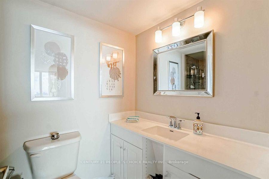 Photo 17 of Unit 2010, 350 Webb Drive, Mississauga, City Centre — HOMEH