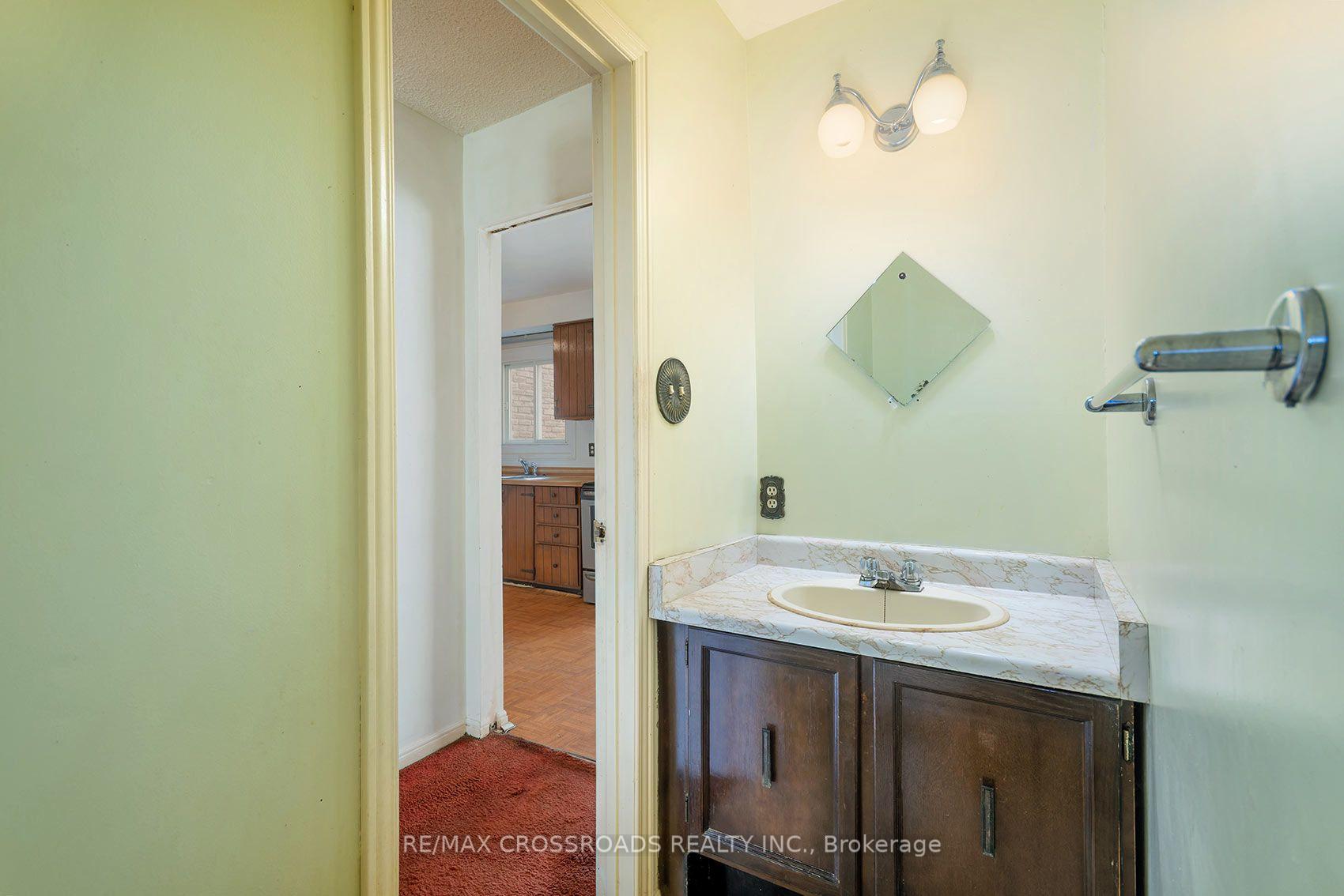 Photo 17 of Unit 93, 100 Burrows Hall Boulevard, Scarborough, Malvern — HOMEH