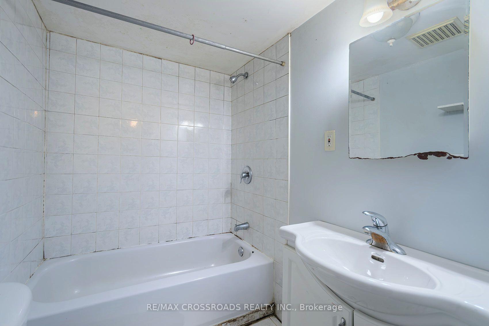 Photo 28 of Unit 93, 100 Burrows Hall Boulevard, Scarborough, Malvern — HOMEH