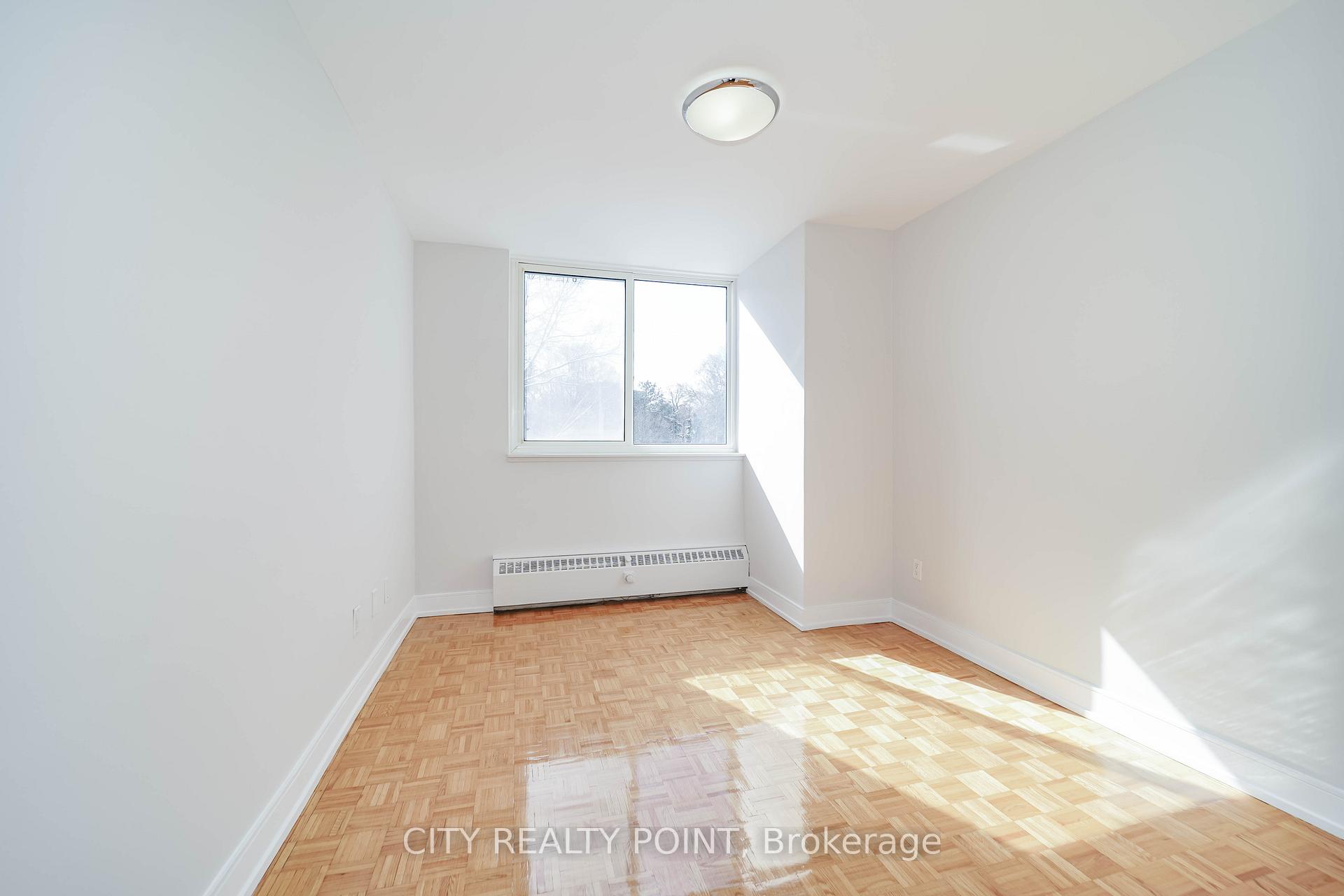 Photo 16 of Unit 203, 10 Shallmar Boulevard, Toronto, Forest Hill North — HOMEH
