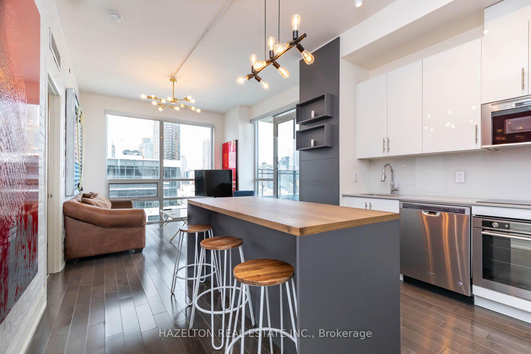 Photo 3 of Unit Ph103, 460 Adelaide Street E, Toronto, Moss Park — HOMEH
