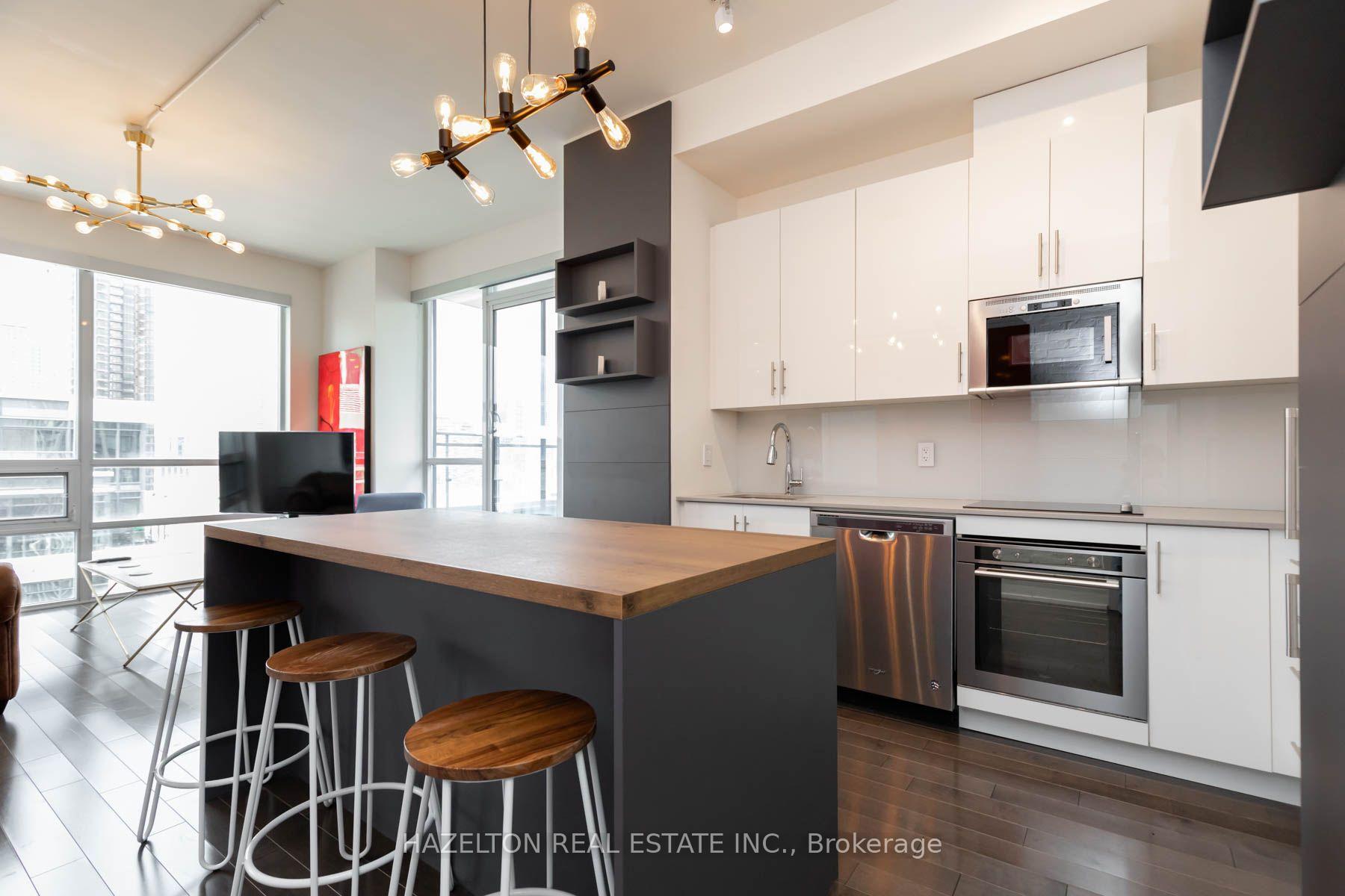 Photo 9 of Unit Ph103, 460 Adelaide Street E, Toronto, Moss Park — HOMEH