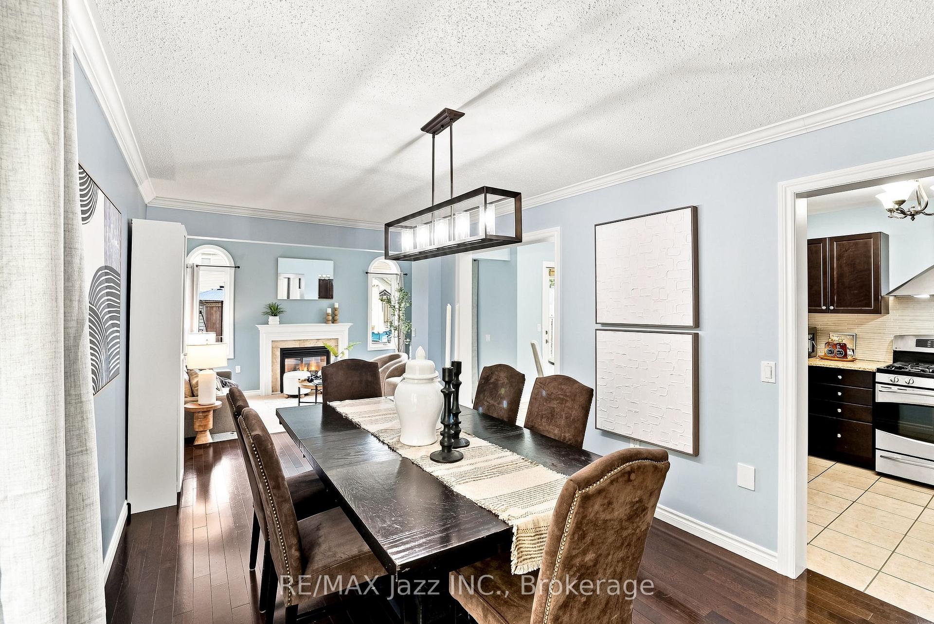Photo 13 of 1333 Wadebridge Crescent, Oshawa, Eastdale — HOMEH