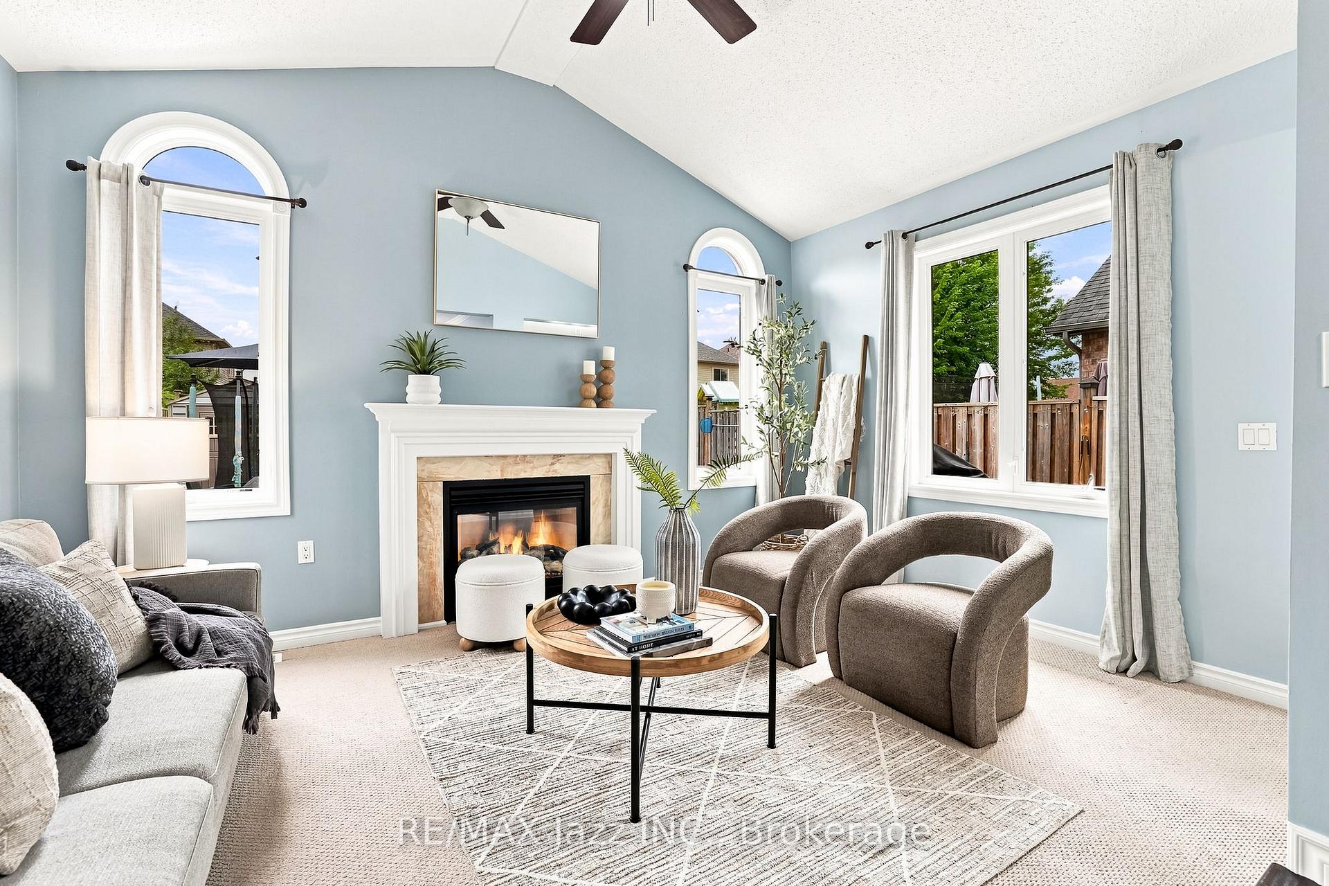 Photo 15 of 1333 Wadebridge Crescent, Oshawa, Eastdale — HOMEH