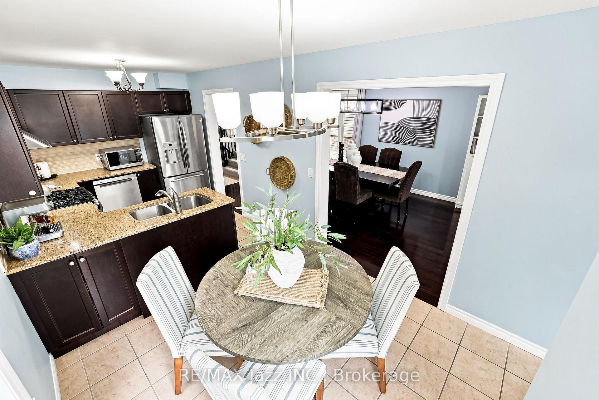 Photo 23 of 1333 Wadebridge Crescent, Oshawa, Eastdale — HOMEH