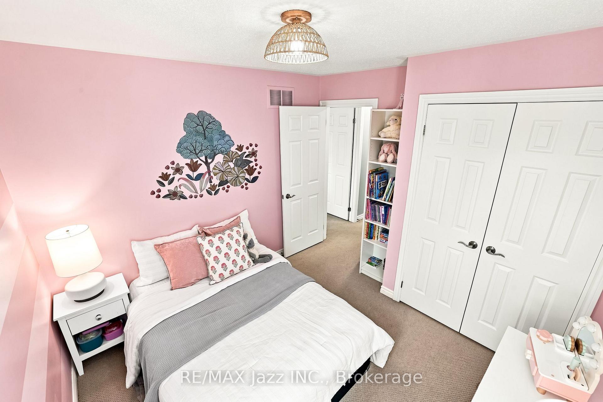Photo 43 of 1333 Wadebridge Crescent, Oshawa, Eastdale — HOMEH
