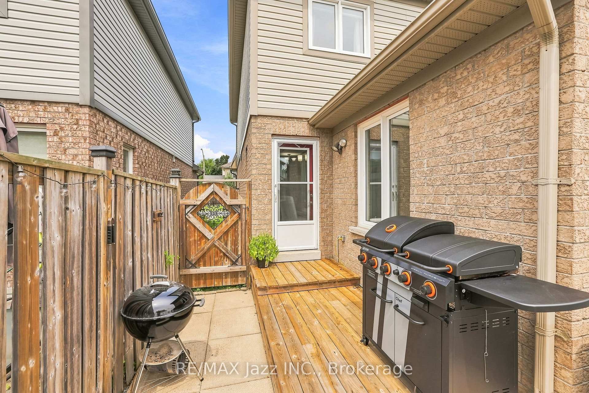 Photo 49 of 1333 Wadebridge Crescent, Oshawa, Eastdale — HOMEH