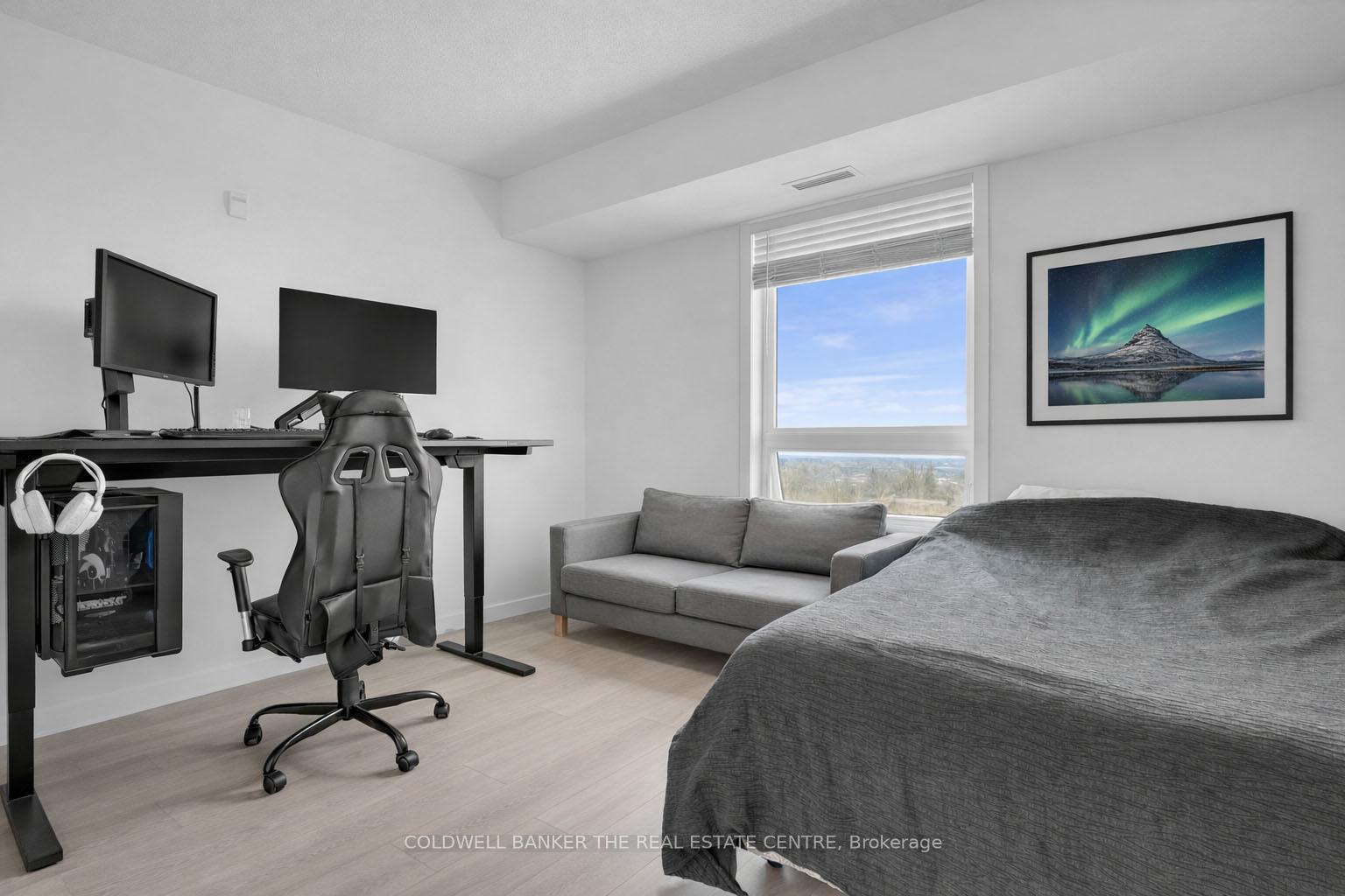 Photo 11 of Unit 512, 5 Chef Lane, Barrie, Rural Barrie Southeast — HOMEH