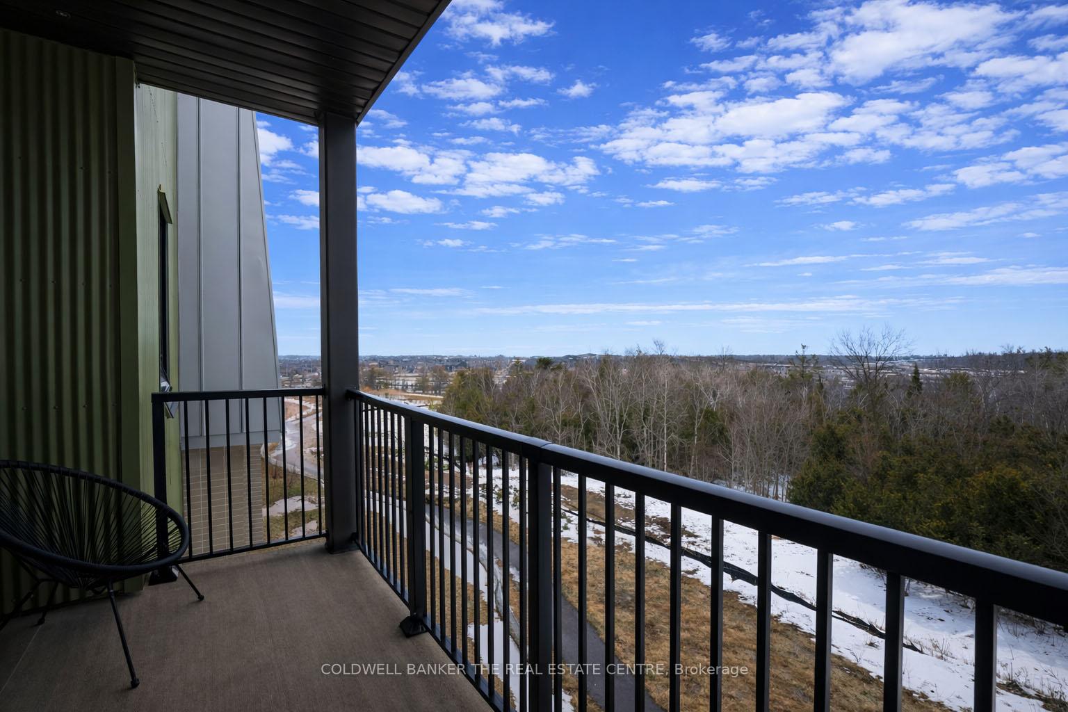 Photo 19 of Unit 512, 5 Chef Lane, Barrie, Rural Barrie Southeast — HOMEH