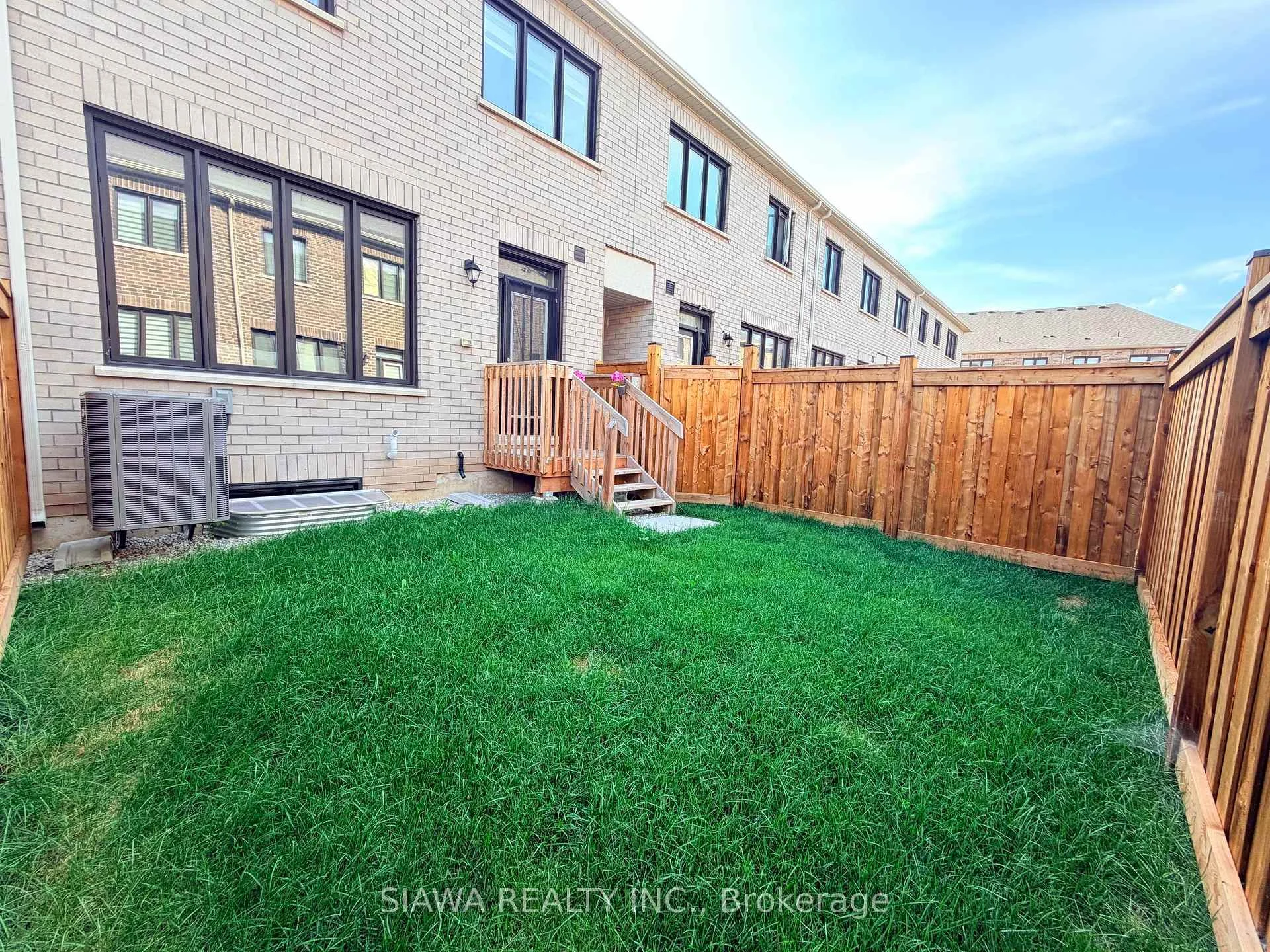 Photo 18 of 1467 Periwinkle Place, Milton, Walker — HOMEH