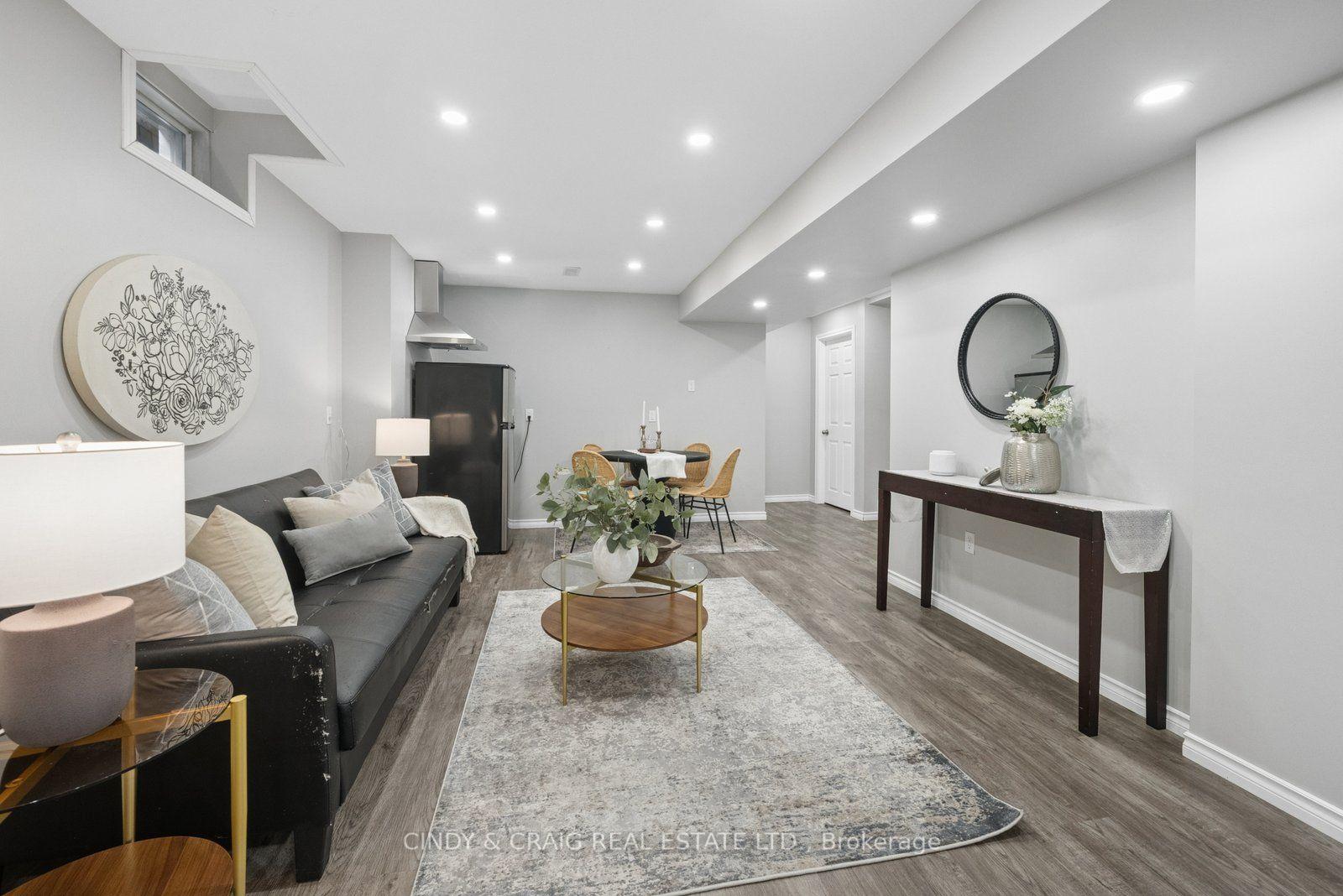 Photo 17 of 60 Vivian Drive, Clarington, Courtice — HOMEH