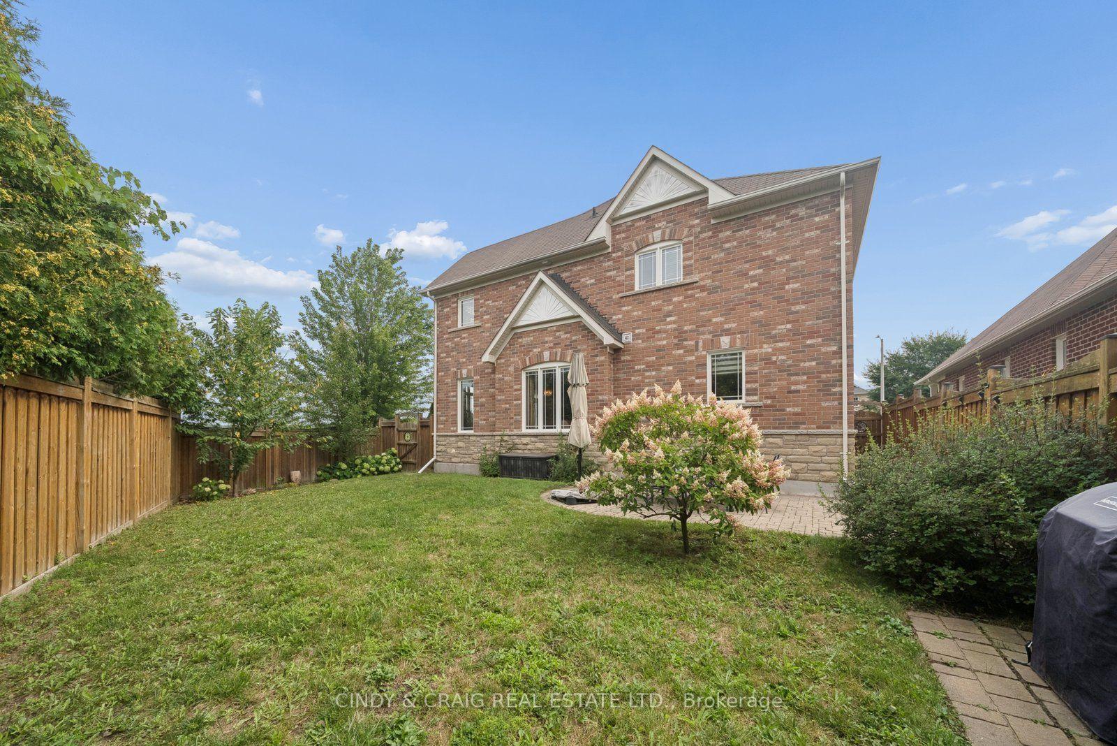 Photo 22 of 60 Vivian Drive, Clarington, Courtice — HOMEH
