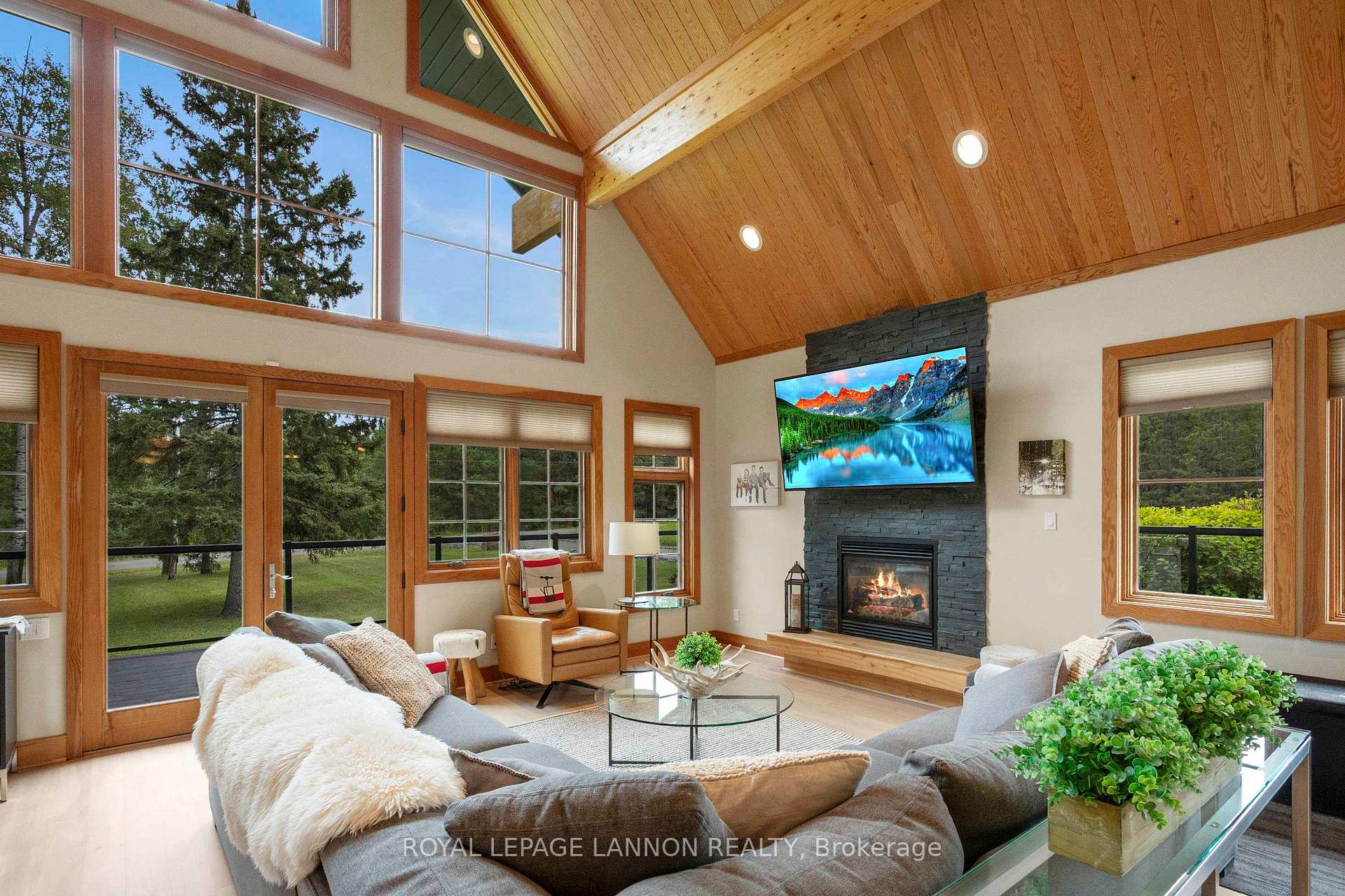 Photo 11 of 6065 Loch Lomond Road, Thunder Bay, Mountain Road — HOMEH