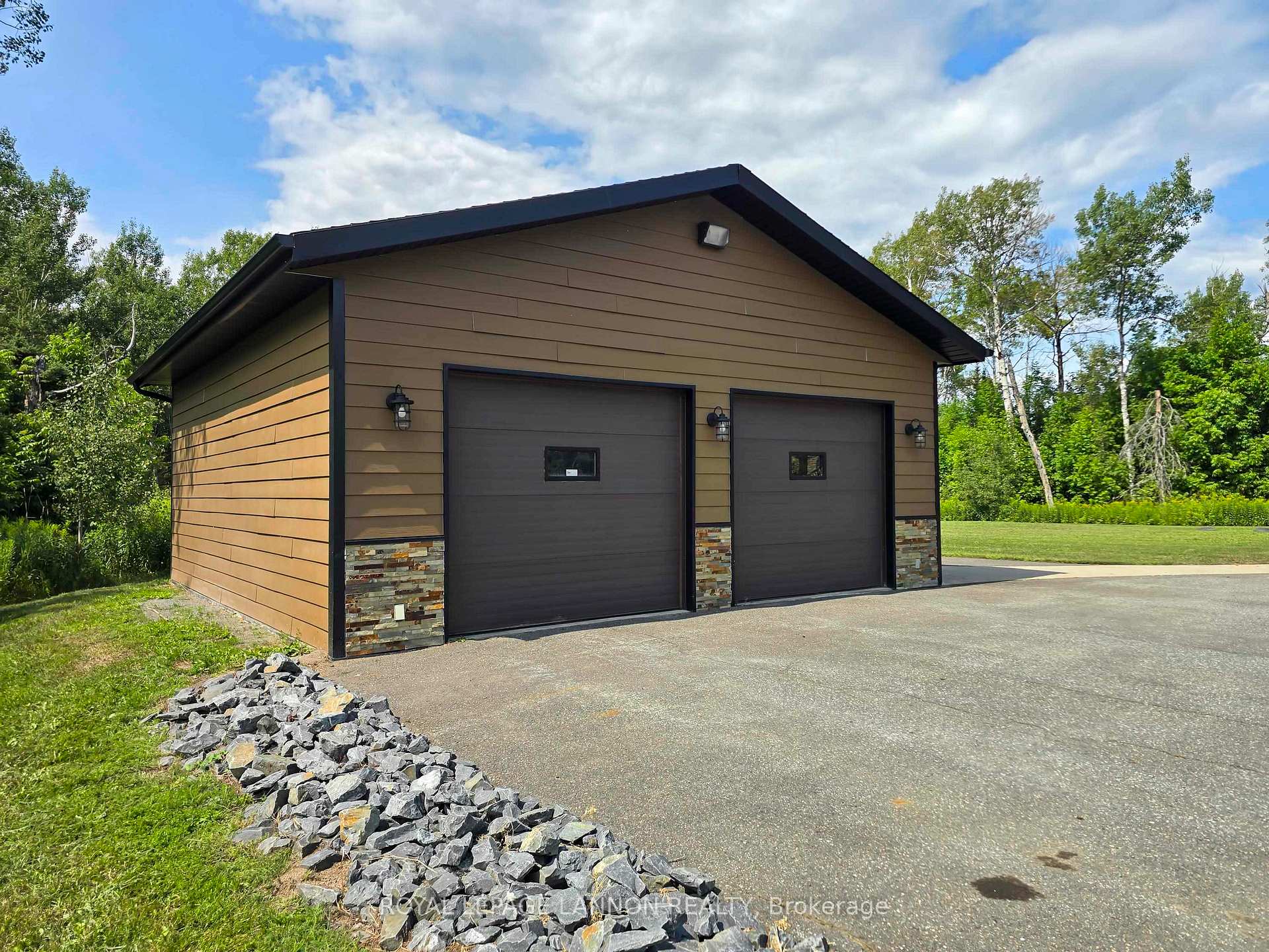Photo 40 of 6065 Loch Lomond Road, Thunder Bay, Mountain Road — HOMEH