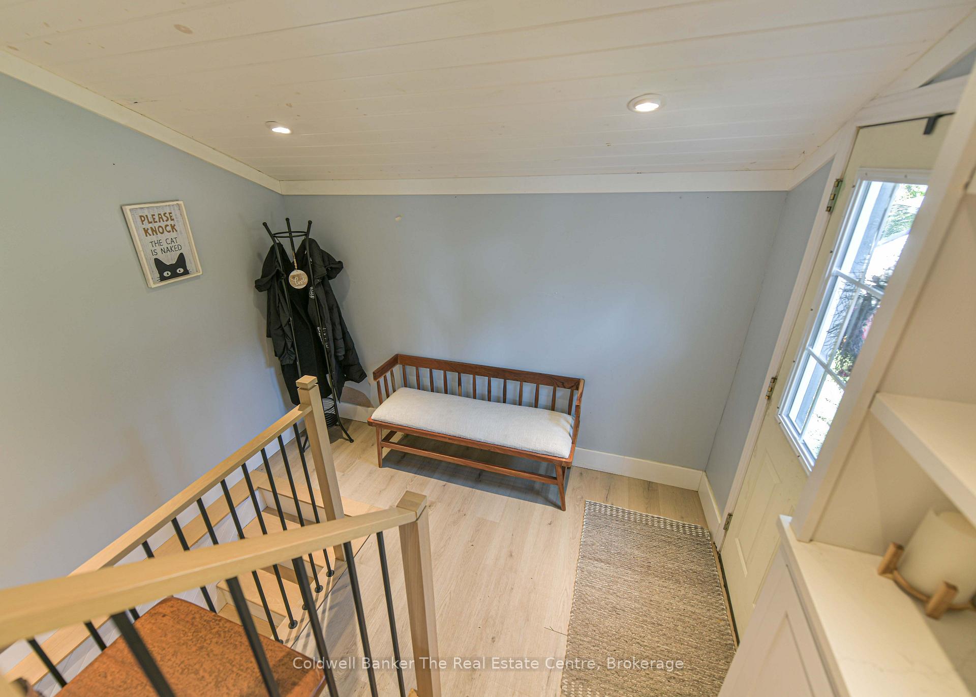 Photo 5 of 810 John Street N, Gravenhurst, Muskoka (S) — HOMEH