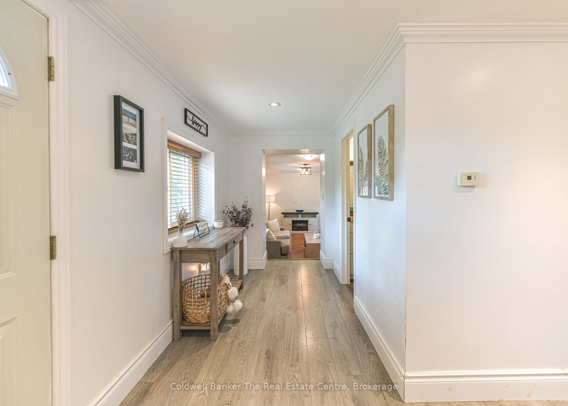 Photo 16 of 810 John Street N, Gravenhurst, Muskoka (S) — HOMEH