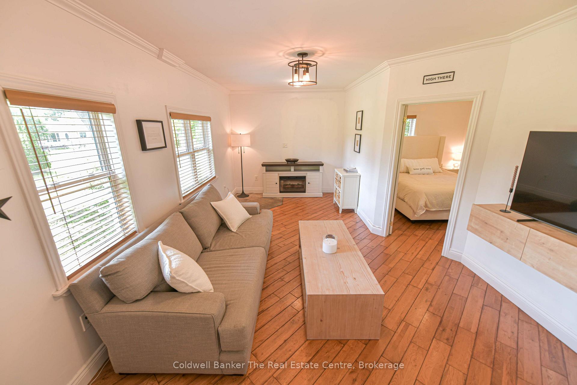 Photo 25 of 810 John Street N, Gravenhurst, Muskoka (S) — HOMEH