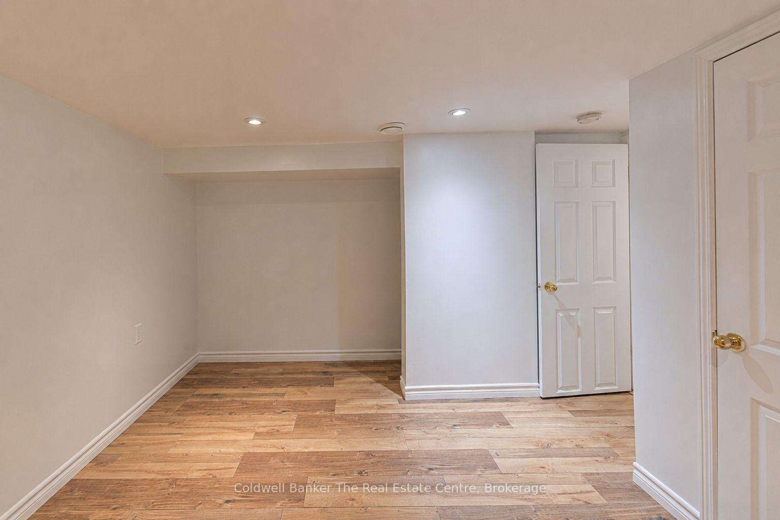 Photo 42 of 810 John Street N, Gravenhurst, Muskoka (S) — HOMEH