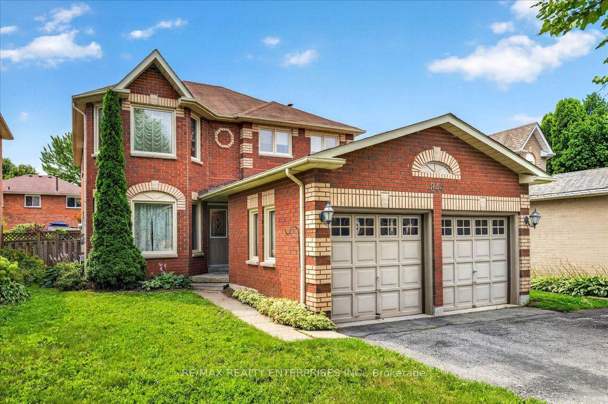 Photo 2 of 844 Hollander Road, Newmarket, Gorham-College Manor — HOMEH