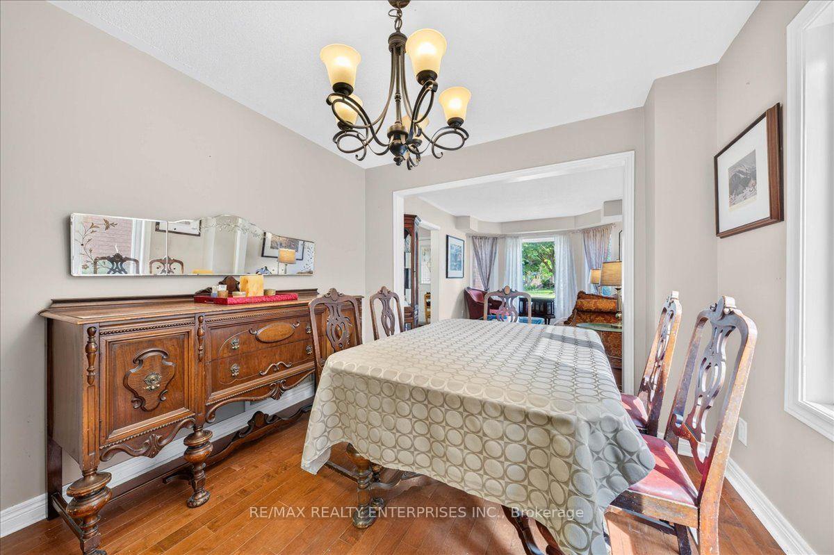 Photo 10 of 844 Hollander Road, Newmarket, Gorham-College Manor — HOMEH