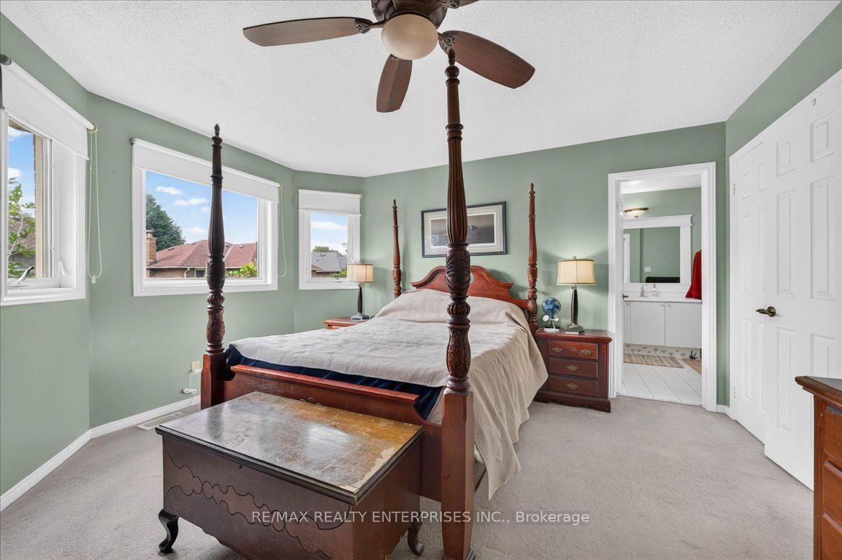 Photo 25 of 844 Hollander Road, Newmarket, Gorham-College Manor — HOMEH