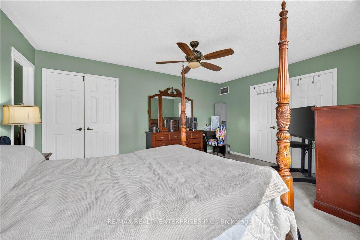 Photo 26 of 844 Hollander Road, Newmarket, Gorham-College Manor — HOMEH