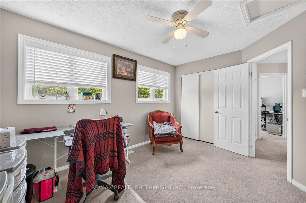 Photo 29 of 844 Hollander Road, Newmarket, Gorham-College Manor — HOMEH