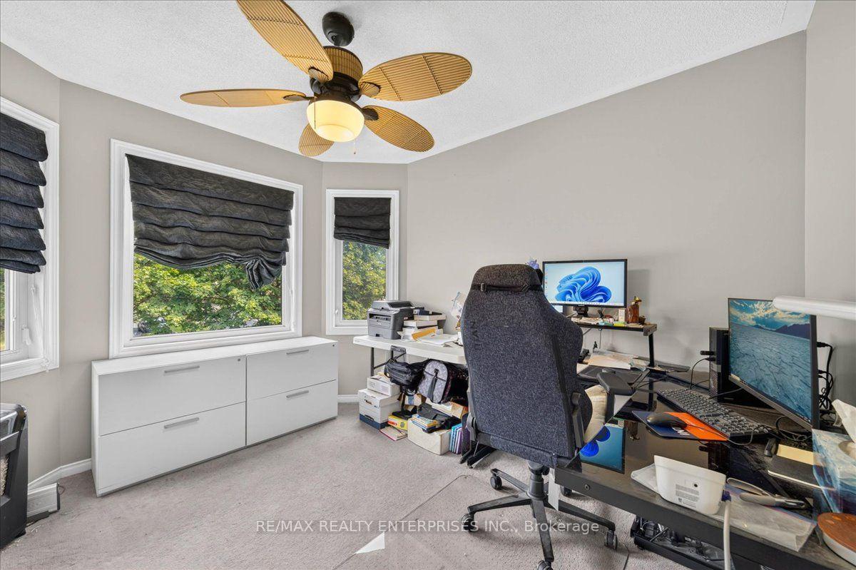 Photo 30 of 844 Hollander Road, Newmarket, Gorham-College Manor — HOMEH