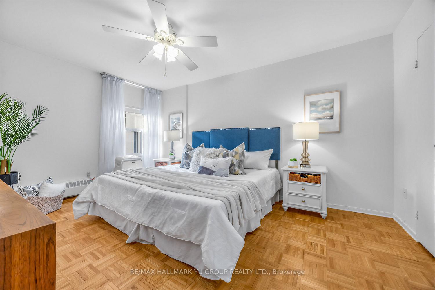 Photo 12 of Unit 401, 15 Vicora Linkway, Toronto, Flemingdon Park — HOMEH