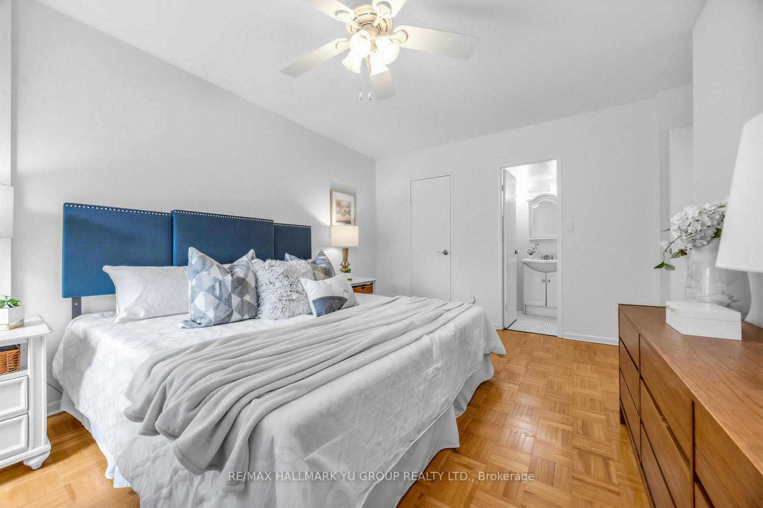 Photo 13 of Unit 401, 15 Vicora Linkway, Toronto, Flemingdon Park — HOMEH