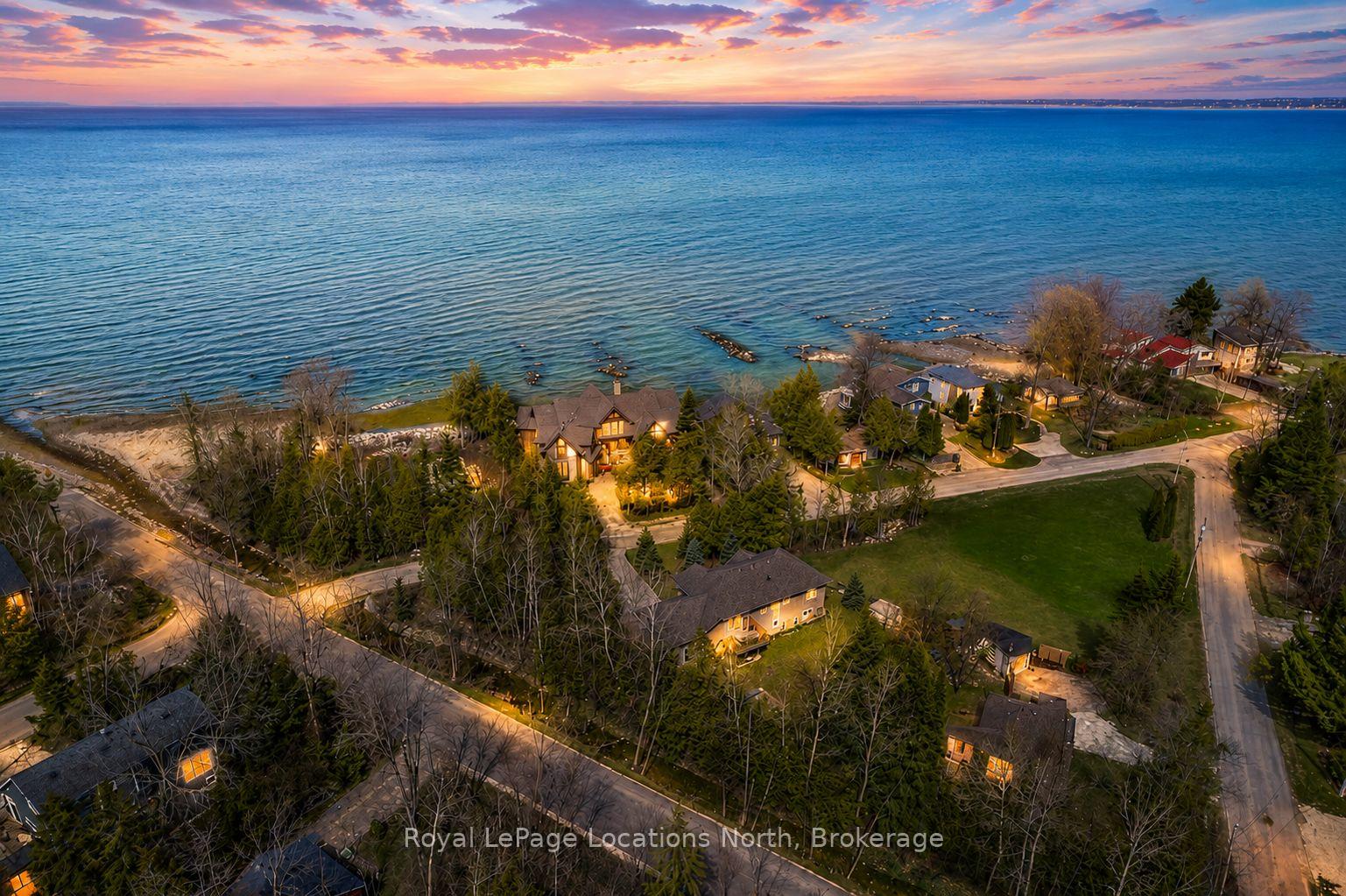 Photo 4 of 45 William Avenue, Wasaga Beach — HOMEH