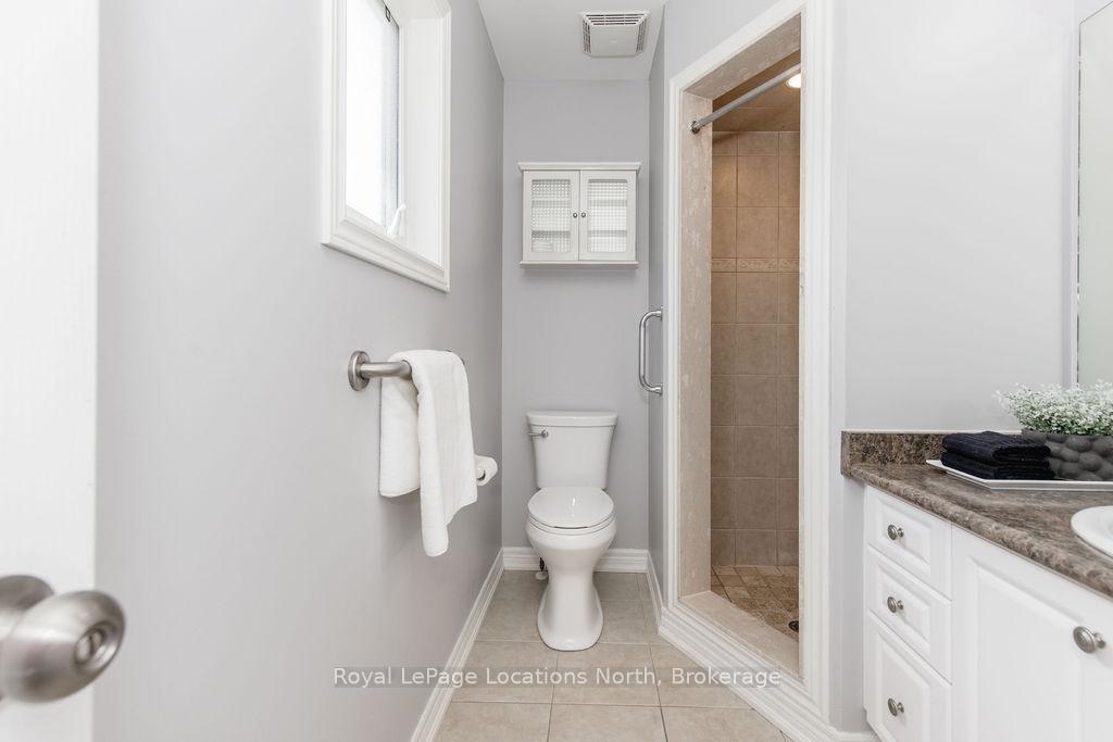 Photo 22 of 45 William Avenue, Wasaga Beach — HOMEH