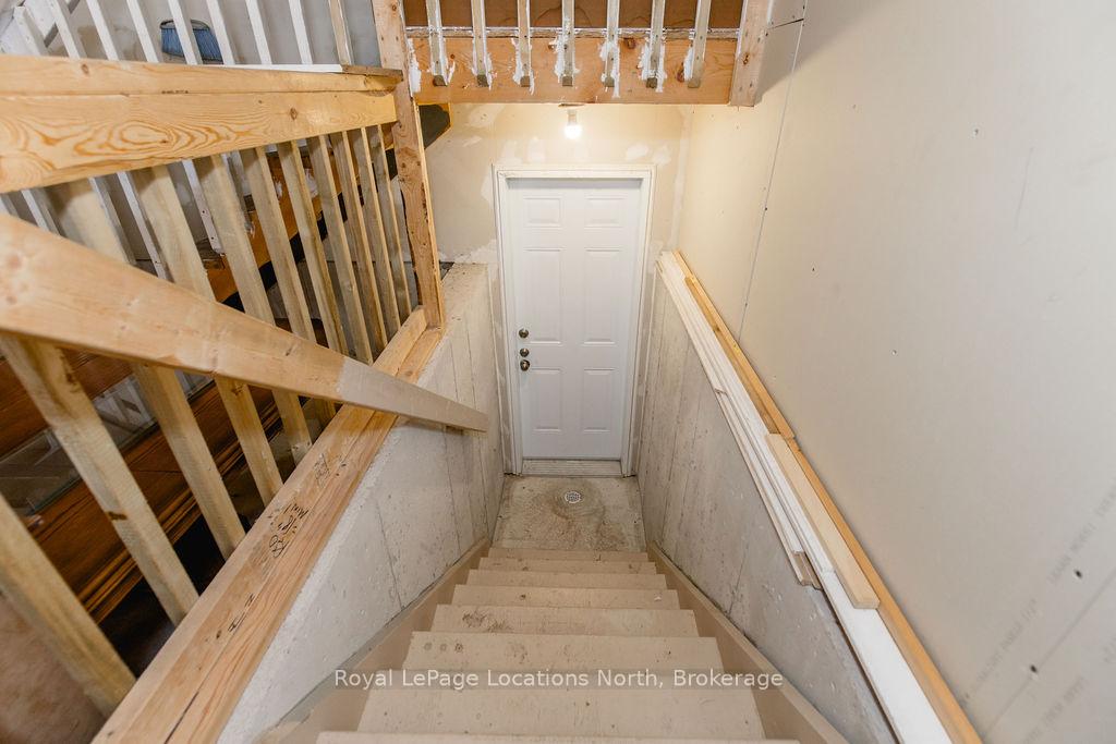 Photo 32 of 45 William Avenue, Wasaga Beach — HOMEH
